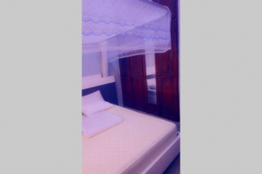 Amazing two bedroomed Apartment only one available for now good privacy lovely views and on the road try us today